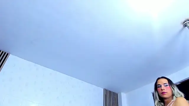 ZaiMoon  online show from February 2026 10:32:01 PM