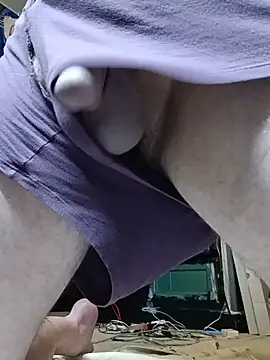 greenman55900 online show from May 2026 01:13:01 AM