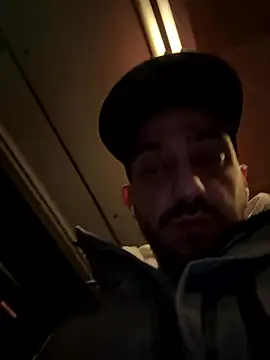 goncas23 online show from January 2026 09:09:01 PM