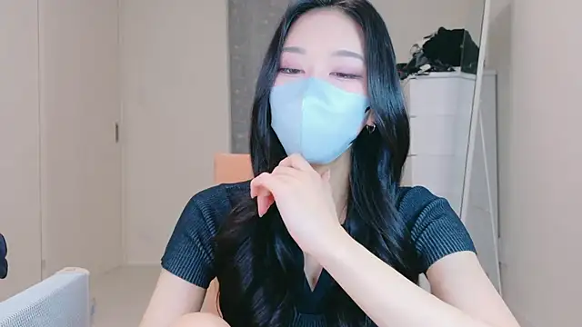 ramuchan desu online show from April 2026 12:12:01 AM