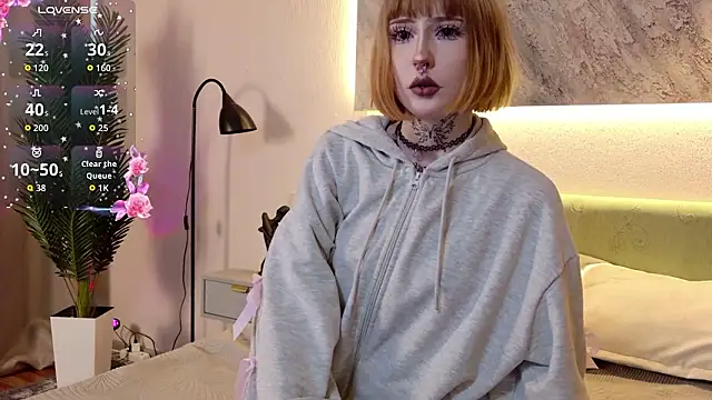 MilkMeSoftly online show from January 2026 08:51:02 AM