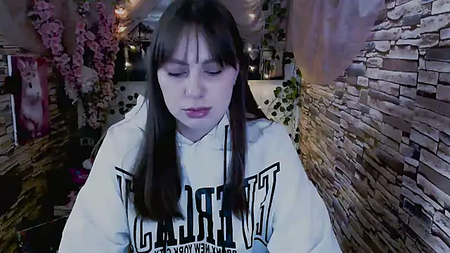 Snapshot of Amanda_Bright_ chatting on September 2025 06:37:01 AM Amanda Bright online show from September 2025 06:37:01 AM