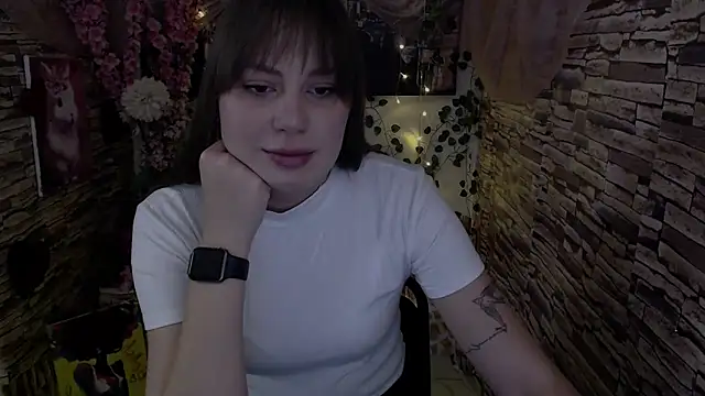 Snapshot of Amanda_Bright_ chatting on October 2025 07:56:01 AM Amanda Bright online show from October 2025 07:56:01 AM