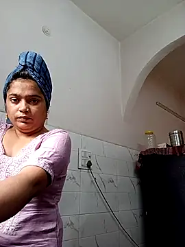 Trisha 71 online show from November 2025 04:02:02 AM