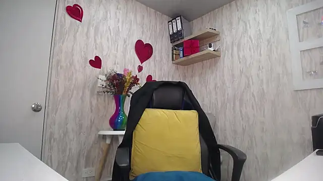 JuanKFit 45 online show from February 2026 03:24:02 AM