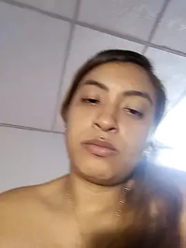 shanell saenz online show from December 2025 12:40:02 AM