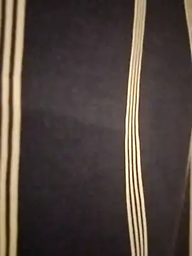 hugenicecock7979 online show from September 2025 09:51:01 PM