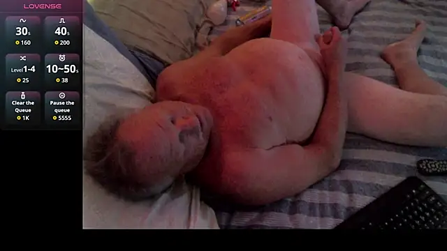 Snapshot of Pussyeat2please chatting on March 2026 12:22:01 PM Pussyeat2please online show from March 2026 12:22:01 PM