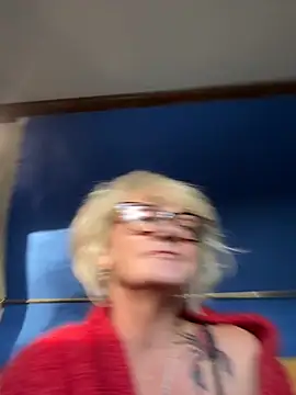 ladyboatlady online show from September 2025 06:59:02 AM