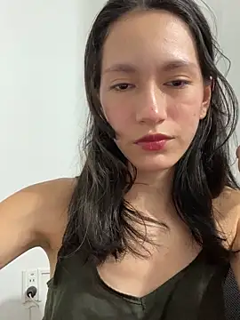 Snapshot of LilyThea chatting on October 2025 11:57:01 PM LilyThea online show from October 2025 11:57:01 PM