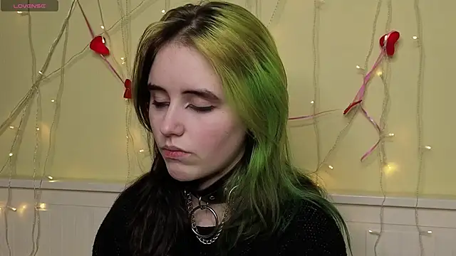 PortiaHedge online show from October 2025 06:52:01 PM