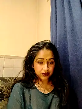 Snapshot of cute_indianxo chatting on April 2026 08:06:01 PM cute indianxo online show from April 2026 08:06:01 PM