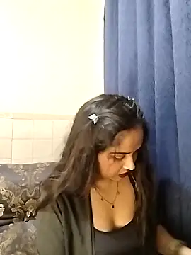 Snapshot of cute_indianxo chatting on June 2026 11:38:02 PM cute indianxo online show from June 2026 11:38:02 PM