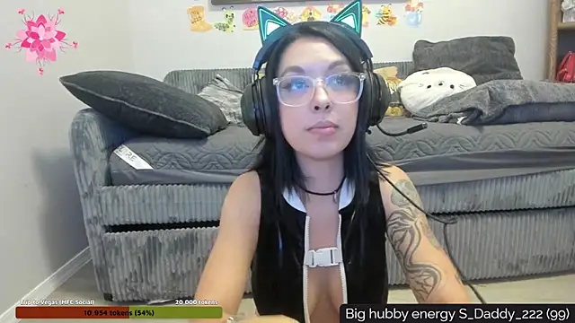 Snapshot of Cynpai chatting on May 2026 04:51:01 AM Cynpai online show from May 2026 04:51:01 AM