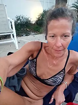 PhynneNicole online show from November 2025 10:33:02 PM