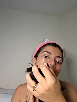 AmaiaSalvatore online show from September 2025 10:10:02 PM