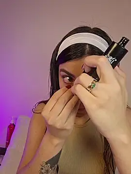 AmaiaSalvatore online show from October 2025 09:20:01 PM