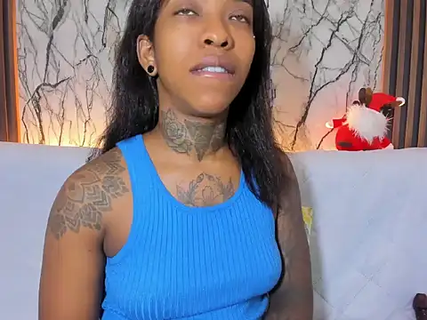 Pauline Fox online show from December 2025 01:21:02 AM