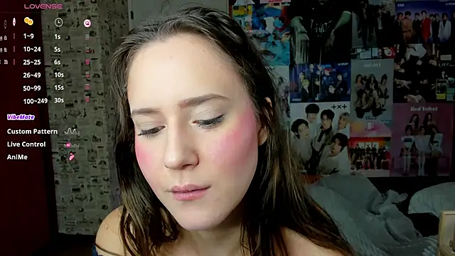 LucyRose3 online show from September 2025 04:50:01 AM