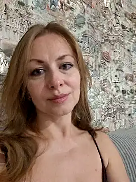 VChelsiV online show from September 2025 07:37:01 PM