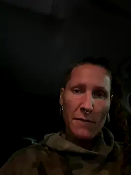 SwingWingWomanSweden online show from September 2025 06:44:01 PM