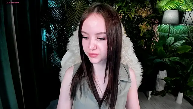 Snapshot of MarySparkle chatting on October 2025 03:15:02 AM MarySparkle online show from October 2025 03:15:02 AM