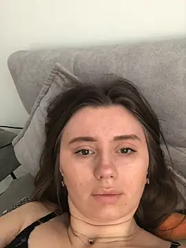 Snapshot of BeatriceAddams chatting on March 2026 11:23:01 AM BeatriceAddams online show from March 2026 11:23:01 AM