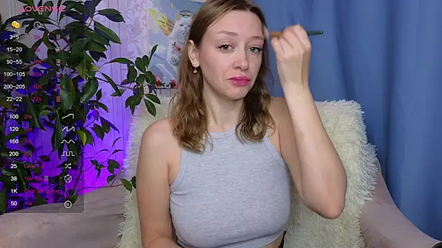 evashiny  online show from November 2025 02:22:01 AM