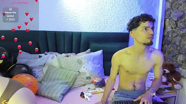 Chris Angel  online show from October 2025 01:06:02 PM