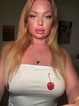 Snapshot of _Lilly_angel chatting on October 2025 09:04:01 PM Lilly angel online show from October 2025 09:04:01 PM
