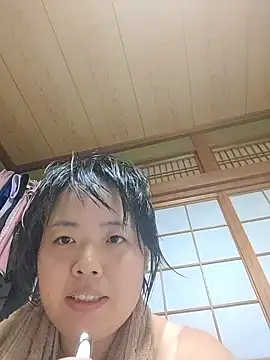 Snapshot of yukari_0011 chatting on September 2025 11:55:02 AM yukari 0011 online show from September 2025 11:55:02 AM
