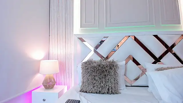 arlediaz1 online show from October 2025 02:58:02 PM