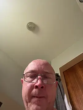 geilerbok1 online show from February 2026 10:16:02 AM