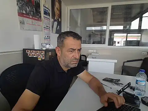 rafasilva3535 online show from September 2025 10:52:01 AM