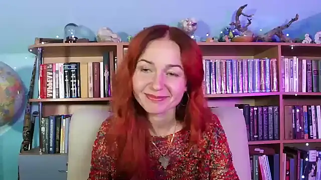 Foxilady357 online show from November 2025 05:01:02 PM