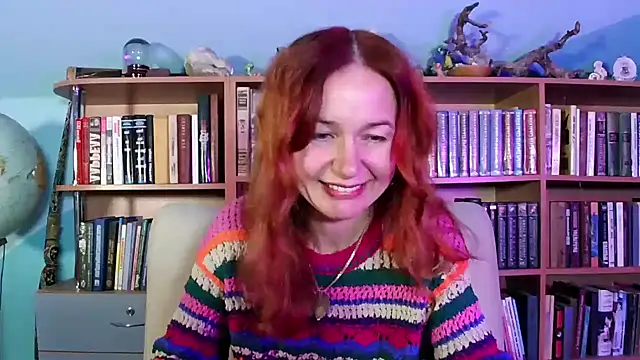 Foxilady357 online show from December 2025 04:46:02 PM