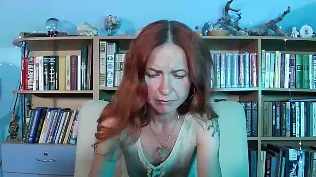 Foxilady357 online show from July 2026 01:24:01 PM