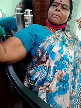 Snapshot of amuthasree chatting on September 2025 08:16:02 AM amuthasree online show from September 2025 08:16:02 AM