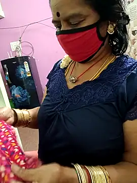 Snapshot of amuthasree chatting on October 2025 05:00:01 PM amuthasree online show from October 2025 05:00:01 PM