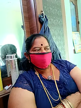 Snapshot of amuthasree chatting on October 2025 10:03:01 AM amuthasree online show from October 2025 10:03:01 AM