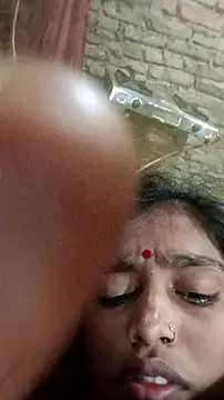 Guriya0076 online show from December 2025 11:46:01 PM