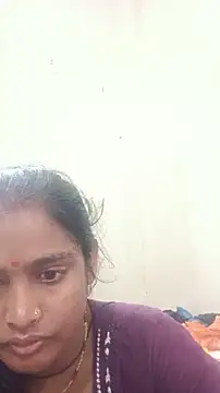 Snapshot of Guriya0076 chatting on June 2026 12:44:01 AM Guriya0076 online show from June 2026 12:44:01 AM