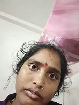 Snapshot of Guriya0076 chatting on July 2026 11:14:01 AM Guriya0076 online show from July 2026 11:14:01 AM