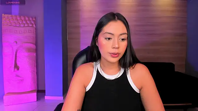 AmbarJames  online show from October 2025 11:36:01 AM