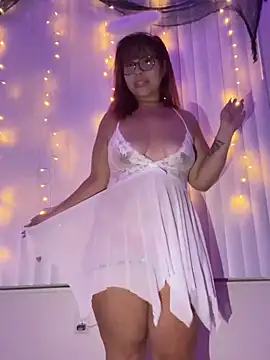 moan4mona online show from September 2025 04:12:01 AM