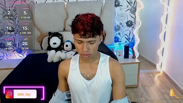 Snapshot of Ette_tay chatting on October 2025 03:06:02 AM Ette tay online show from October 2025 03:06:02 AM