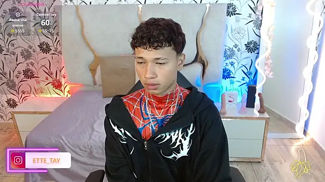 Snapshot of Ette_tay chatting on November 2025 03:18:02 AM Ette tay online show from November 2025 03:18:02 AM