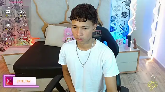 Snapshot of Ette_tay chatting on November 2025 04:11:02 AM Ette tay online show from November 2025 04:11:02 AM