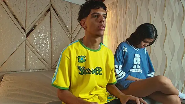 Hotcouple 222 online show from January 2026 07:22:01 AM