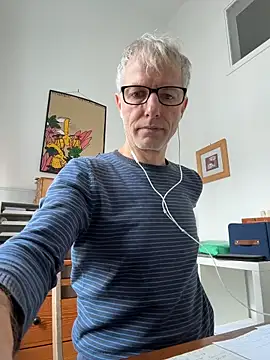 SexyLeon8 online show from December 2025 09:04:01 AM